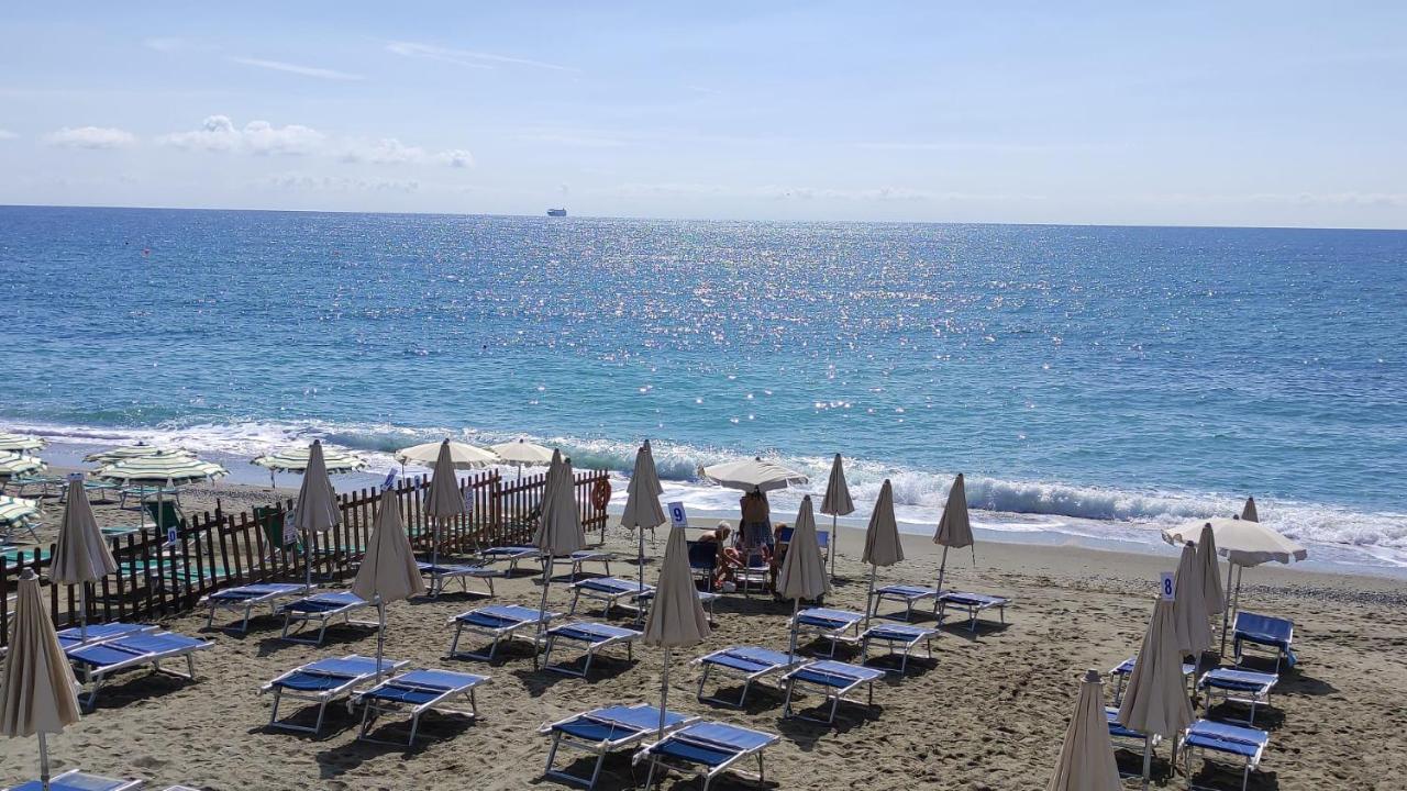 Miriamare Apartment Albissola Marina Luaran gambar